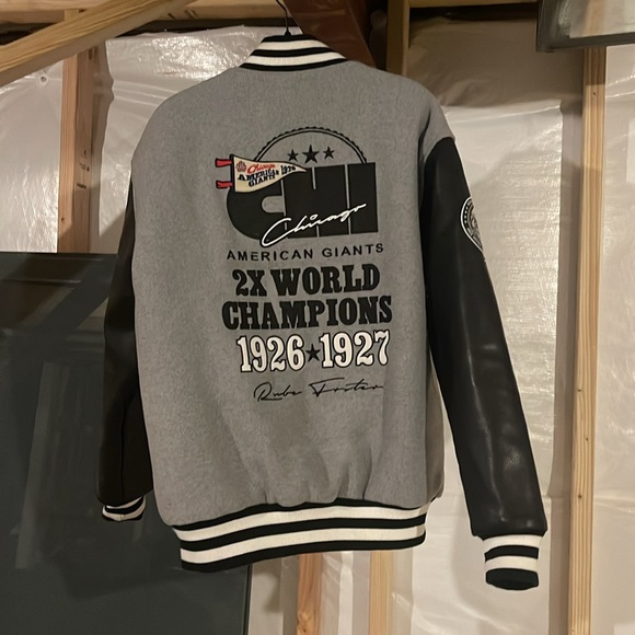 NLBM Team Chicago American Giants Varsity Jacket - Picture 5 of 14